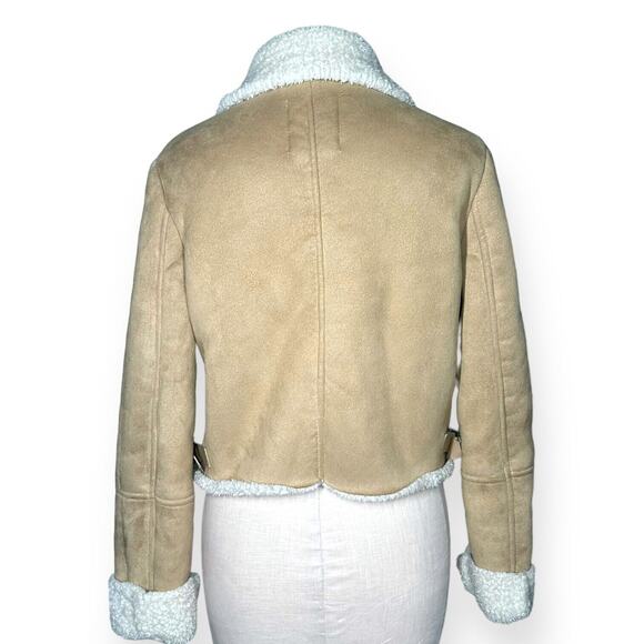 BERSHKA Suede Sherpa Lined Cropped Jacket Wide Notch Lapel Zip Warm Beige Small - Picture 6 of 12